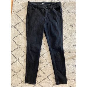 Old Navy black skinny jeans